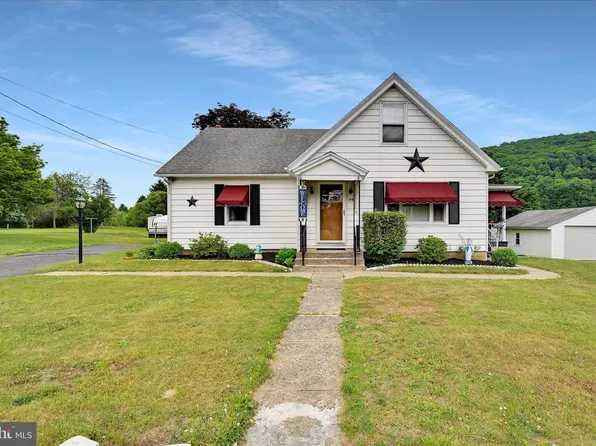 44 Meadow Dr, Schuylkill Haven, PA 17972