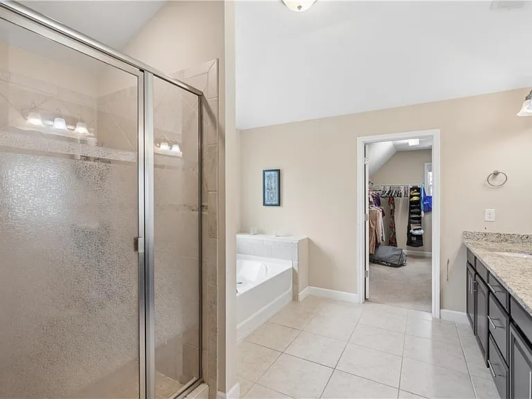 4470 Skylark Ln — Photo 32