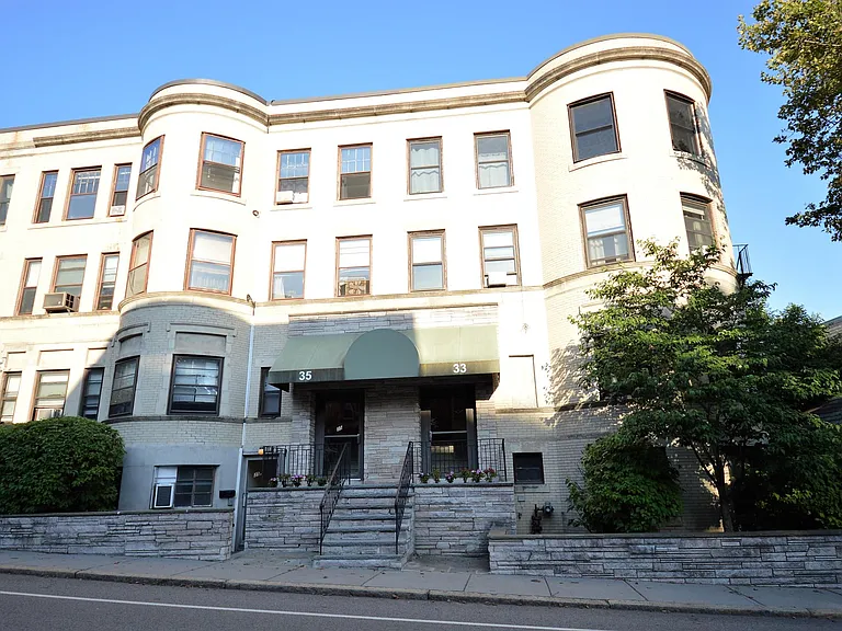 35 Saint Paul St #6 — Photo 12
