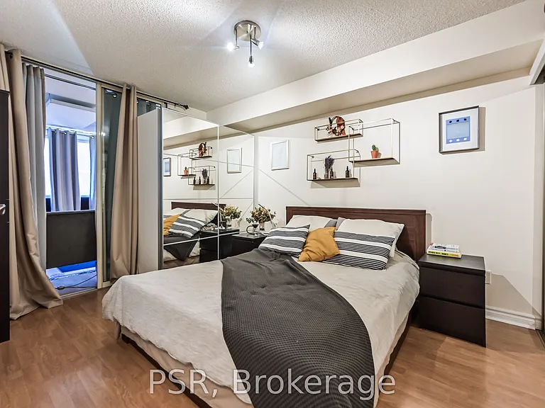 60 Homewood Ave #330 — Photo 14