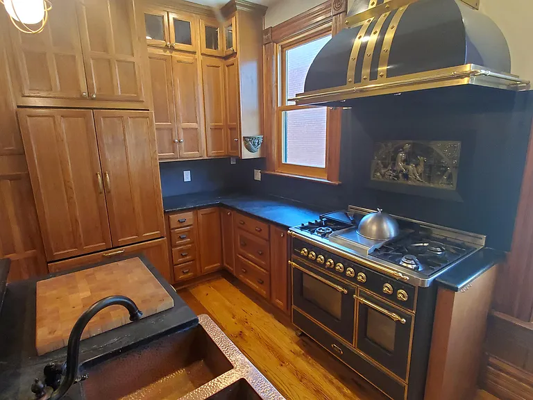 Kitchen 7
