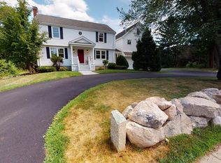 63 Grove St, Hopkinton, MA 01748