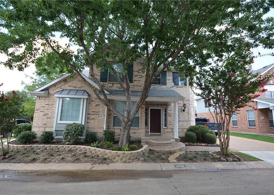 1st image of 2540 Dunbar Dr