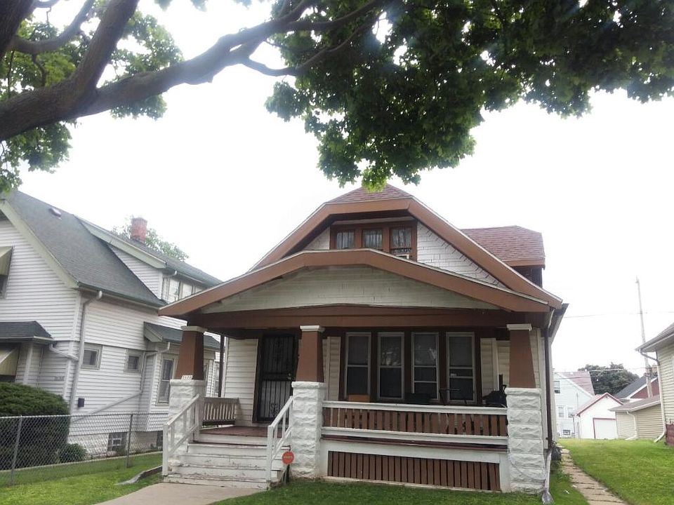 2nd image of 3608 N 22nd St