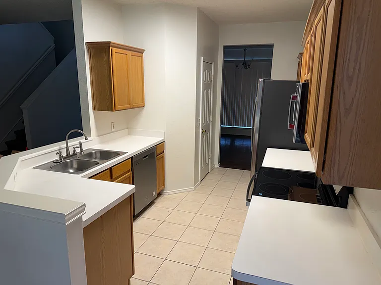 8408 Orleans Ln — Photo 13