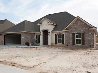 222 Spring Brook Ct, Lumberton, TX 77657