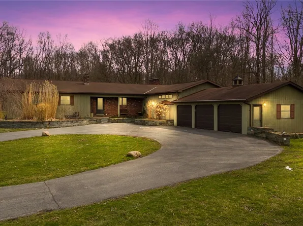 97 Collins Rd, Freeville, NY 13068