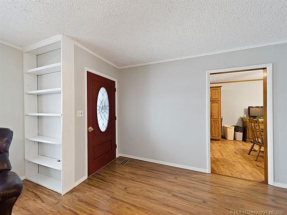 5th image of 1305 S Vann St