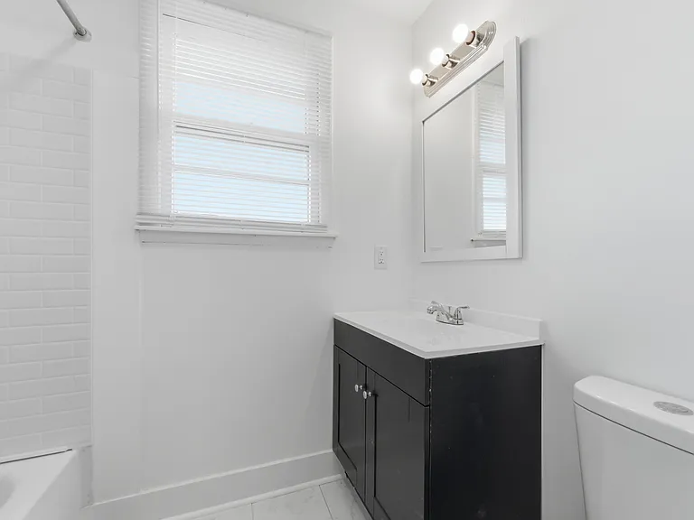 731 McPherson Dr — Photo 20