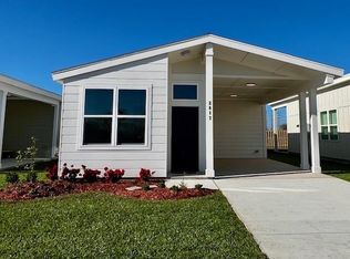 2817 Live Oak Dr, Terrytown, LA 70056