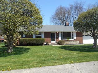 936 Woodside Ave SE, North Canton, OH 44720