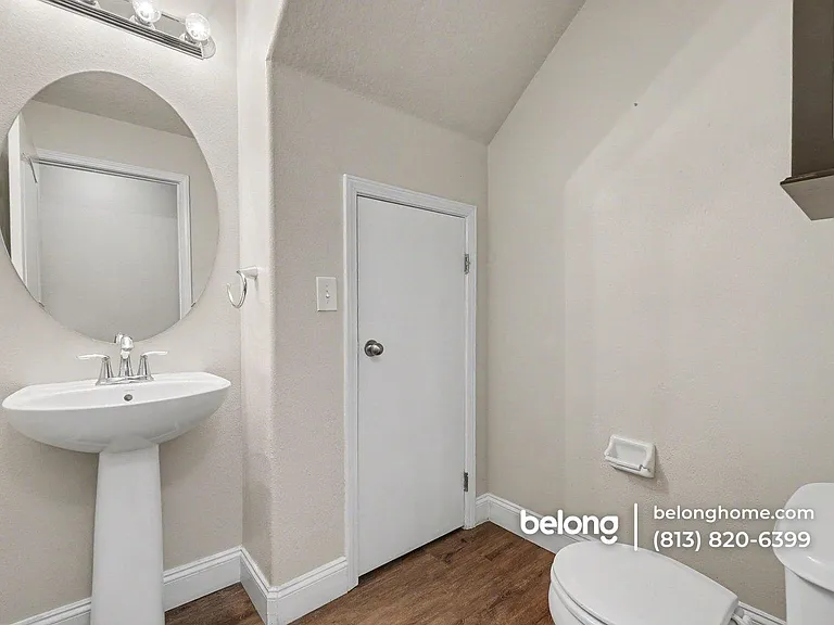 10939 Keys Gate Dr — Photo 10