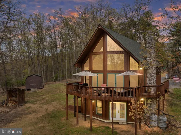 251 Heather Hill Ln, Winchester, VA 22603