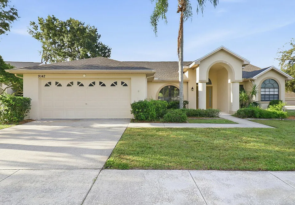 9142 Buena Mesa Dr