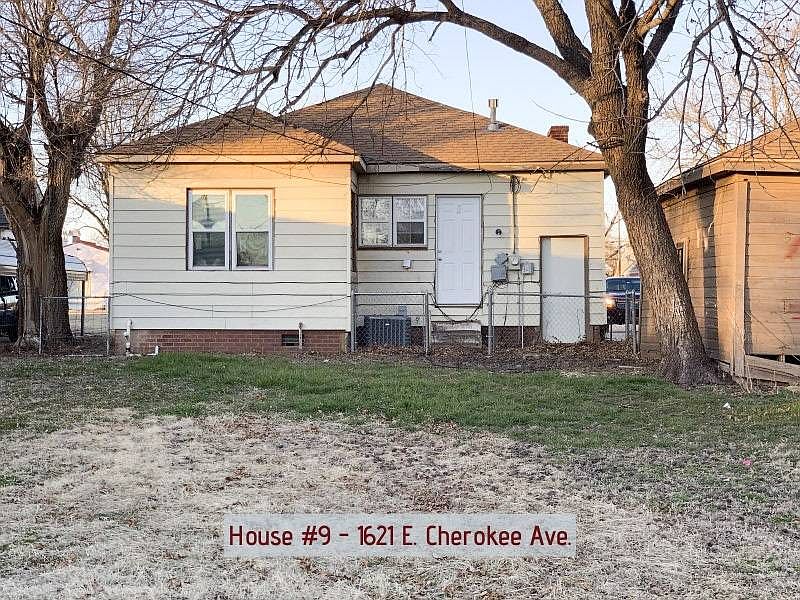 2nd image of 1621 E Cherokee Ave