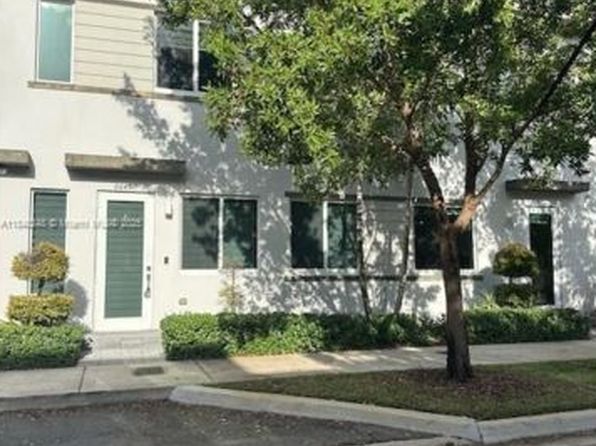 6645 NW 103rd Path