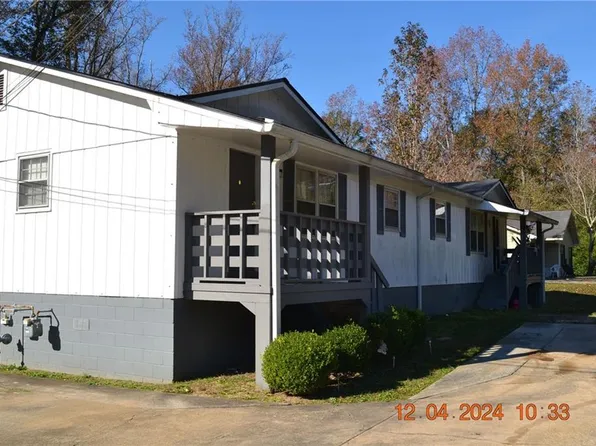 2105 5th St S, Phenix City, AL 36869