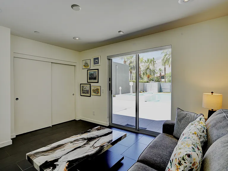 445 Dion Dr — Photo 16