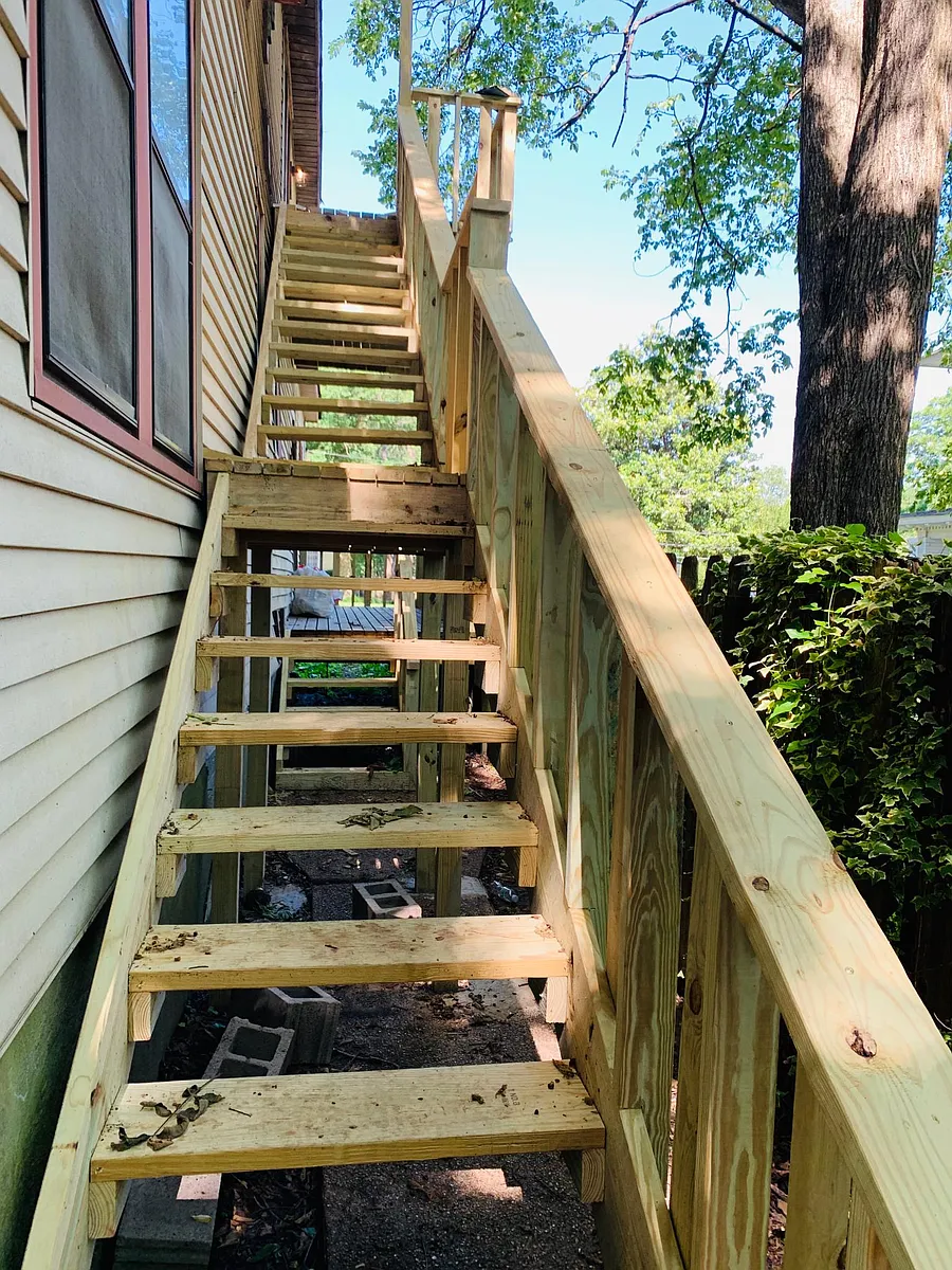 Staircase to unit #4 entrance. - 1208 S Madison St #4