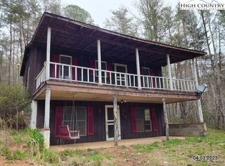 849 Kindle Creek Dr, Ferguson, NC 28624