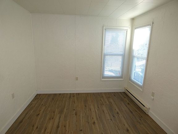 5th image of 615 W 8th St #7