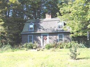 1232 W River Rd, Brattleboro, VT 05301