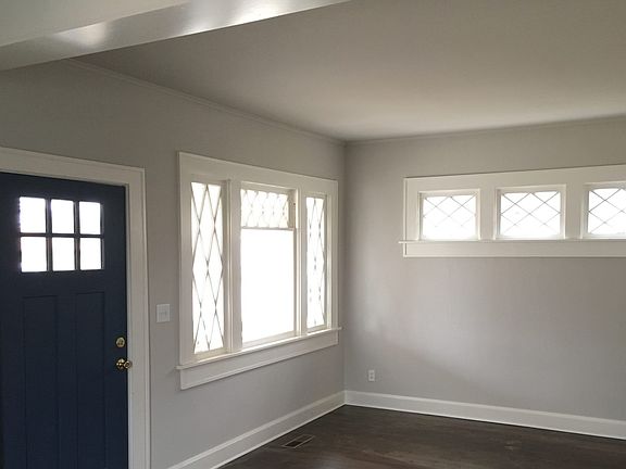 2nd image of 1216 E Fairview Ave