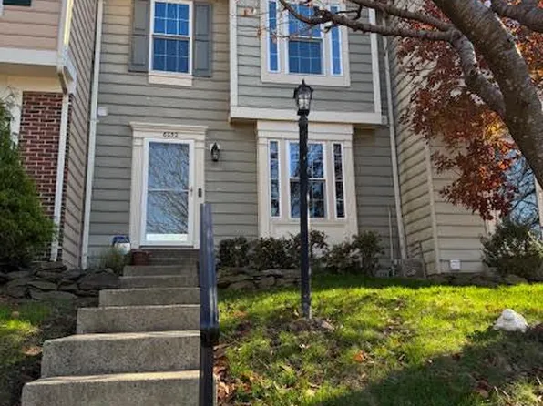6052 Kestner Cir, Alexandria, VA 22315