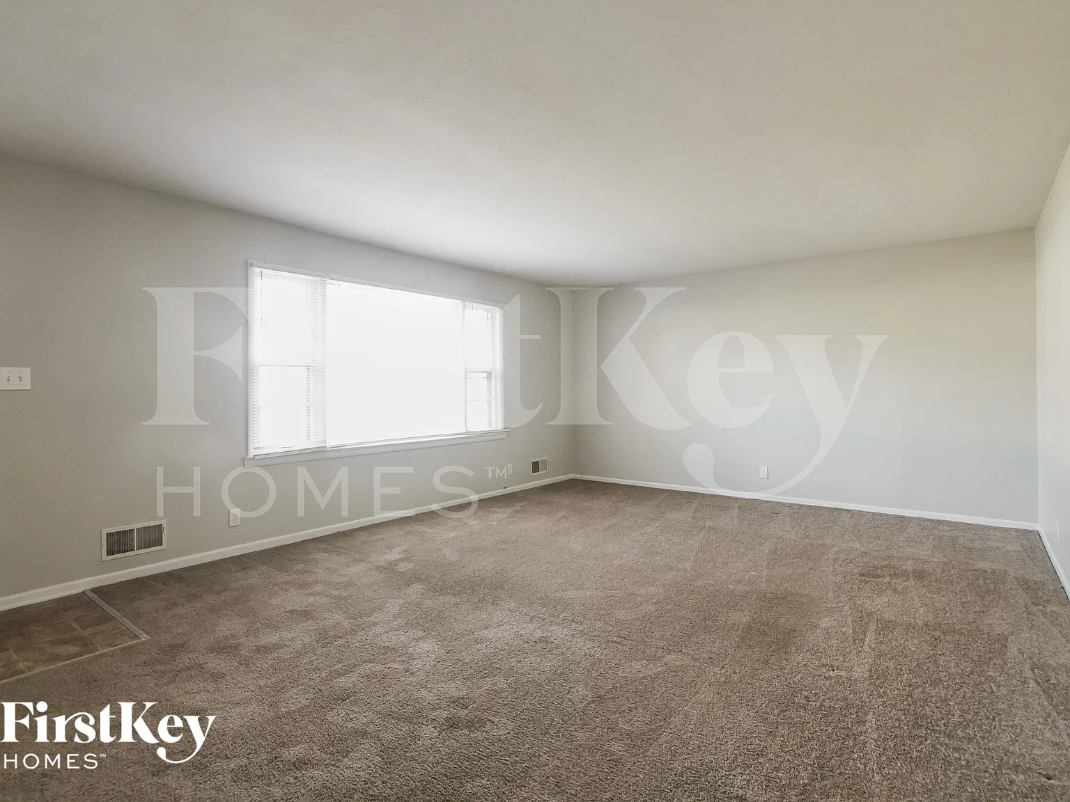 3 bed, 2.0 bath, 1216 sqft, $1,850 — Photo 3