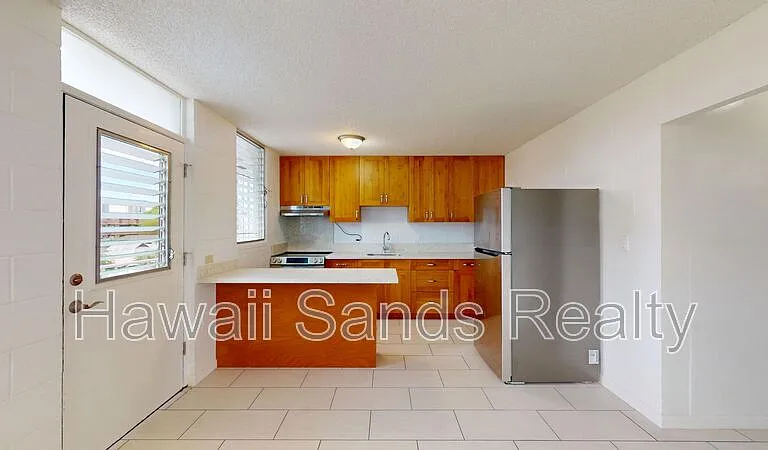 39 Hialoa St #302 — Photo 1