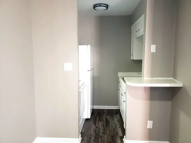 Villa Verde Apartments - $250 Off Move-In Costs! — Photo 8