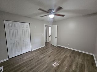 1108 Thomas Ln #A, Hixson, TN 37343