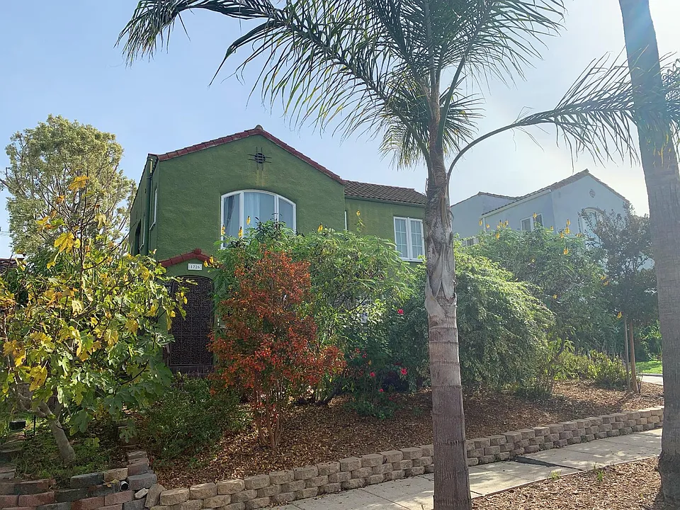 1226 S Highland Ave