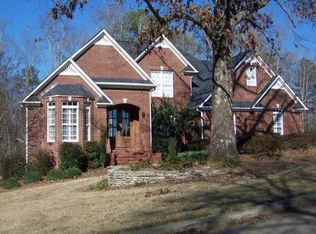 110 Cross Creek Ln, Gadsden, AL 35901