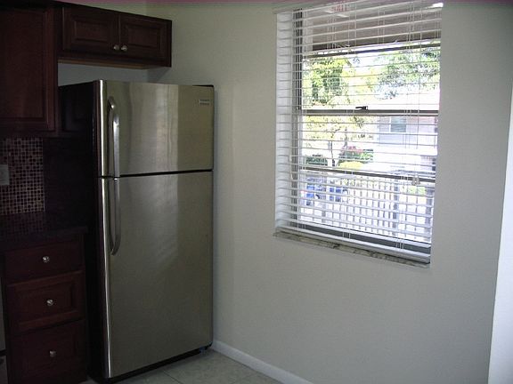 4th image of 8770 Royal Palm Blvd APT 206