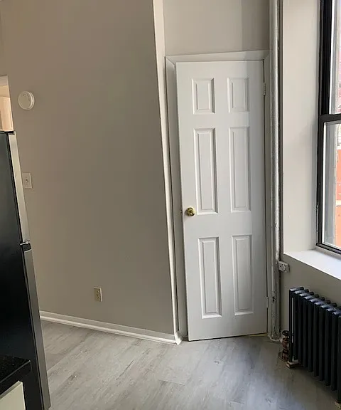 165 W 4th St #9 — Photo 5