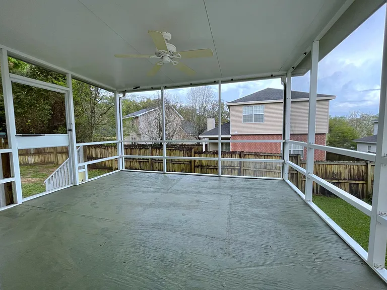 2868 Braddock Ct — Photo 16