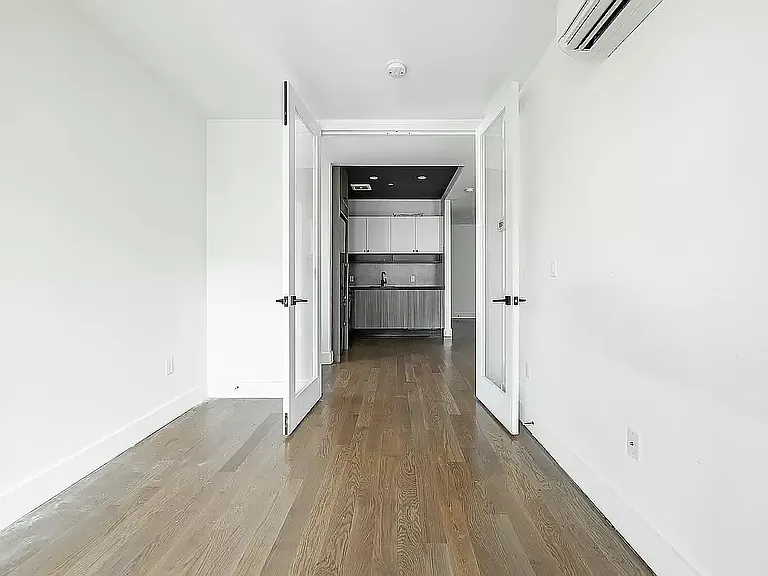 242 Newkirk Ave #1C — Photo 3