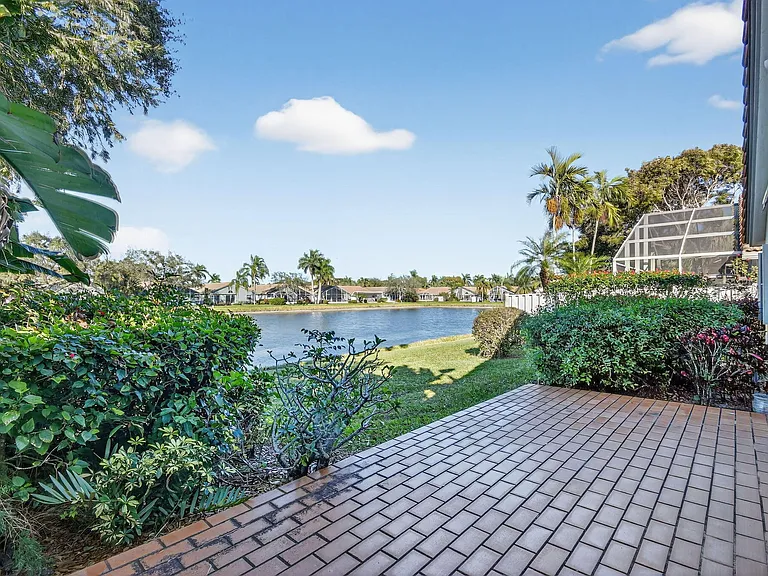 7891 Sailing Shores Ter — Photo 24