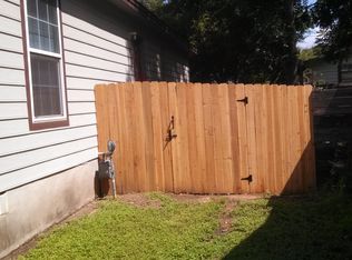 3202 E 16th St, Austin, TX 78721