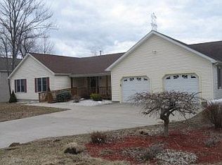 6 Kathy Way, Pittsfield, MA 01201