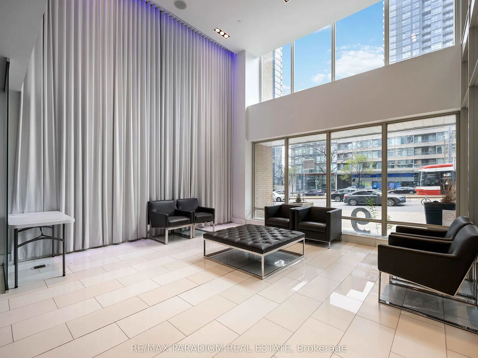 2 bed, $2,700 — Photo 2