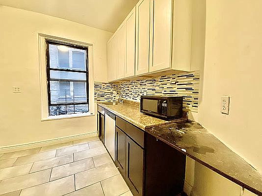 1st image of 286 Fort Washington Ave #2J