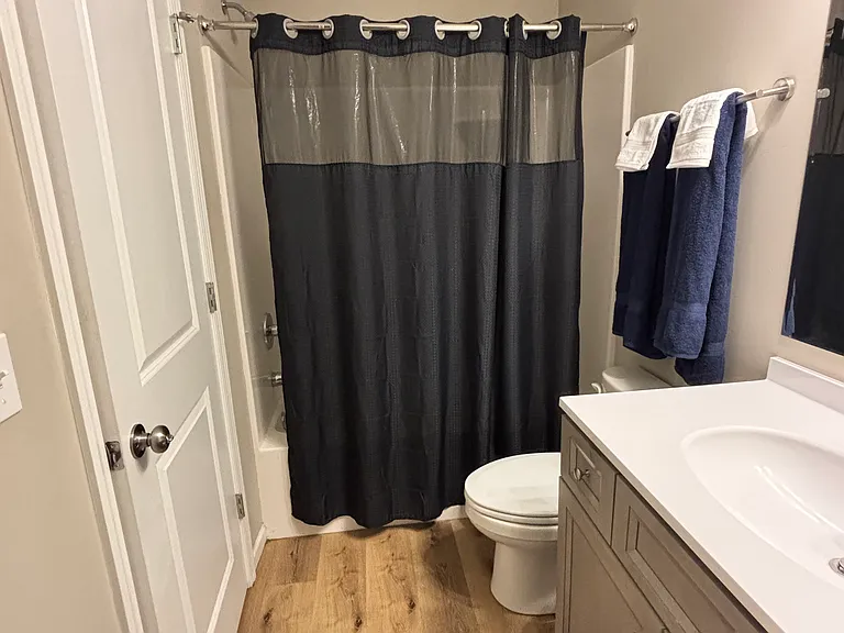 305 Sanford Ave #101 — Photo 6
