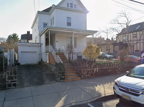 75-77 Highwood Terrace image 1 of 1