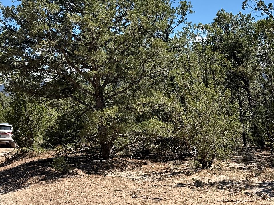 1st image of 174 Hidden Valley Ranch Rd