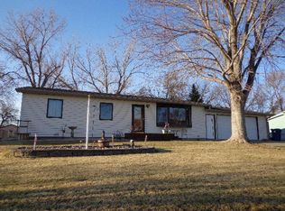 309 W 1st Ave, Fort Pierre, SD 57532
