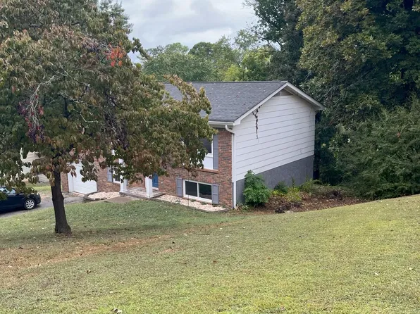 5871 Stonewall Dr, Harrison, TN 37341