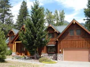 10 Mazama Pines Ln, Mazama, WA 98833