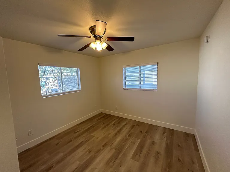 11202 W Nevada Ave — Photo 5